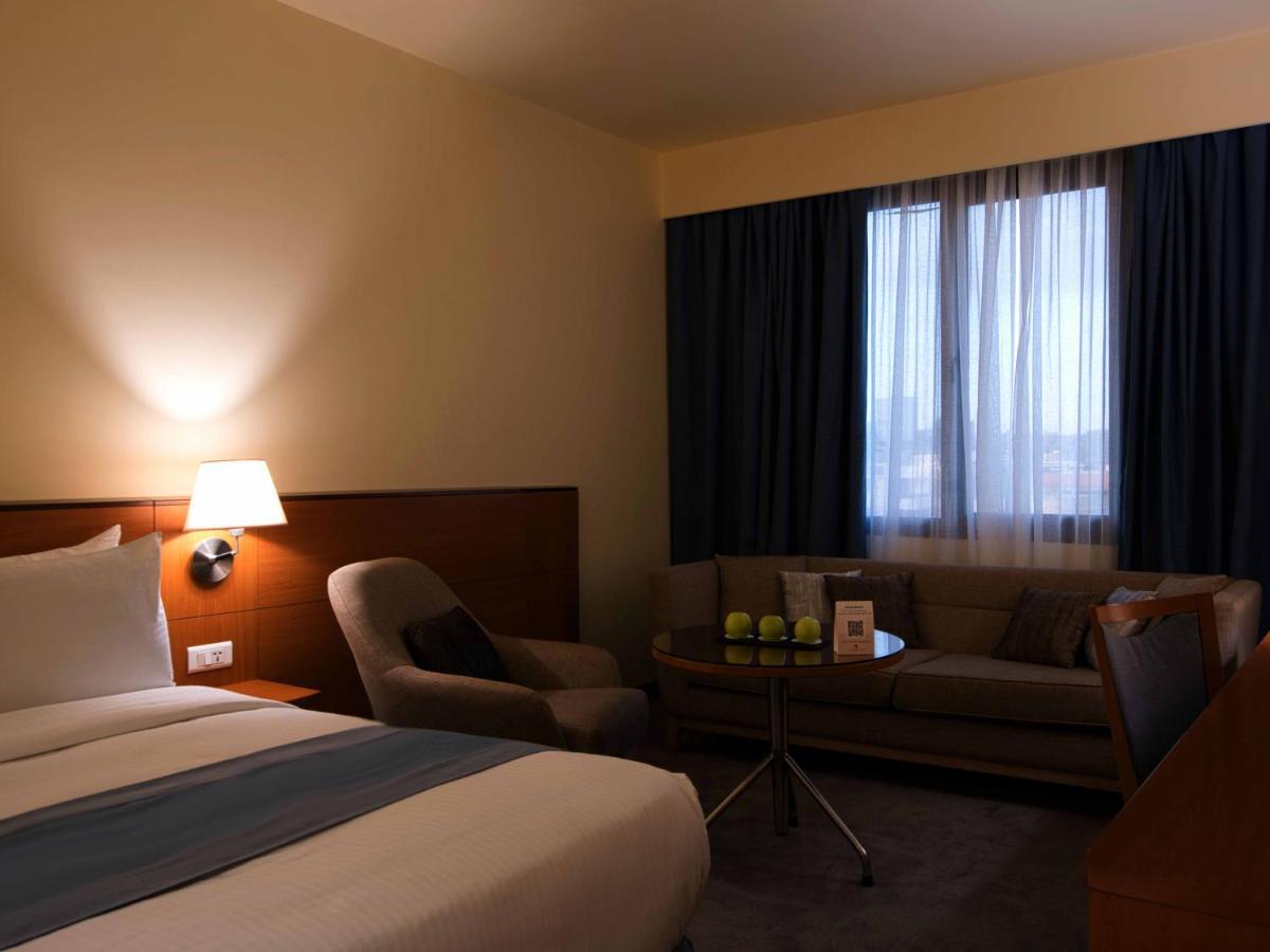 Lancaster Tamar Hotel- Hadath Beirut Bagian luar foto